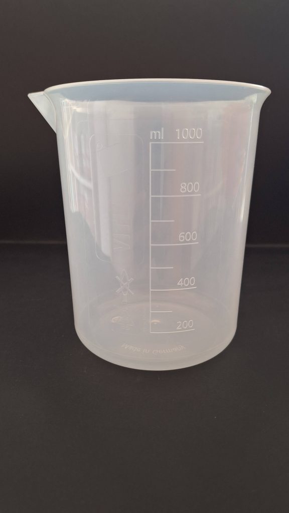 Čaša s podiocima, plastična (PVC), 1000ml