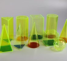 Plastični modeli geometrijskih tijela u boji s presjecima, 10 komada