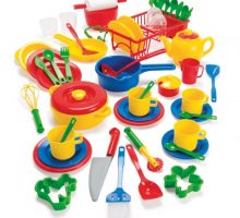 Posuđe za domaćinstvo, komplet