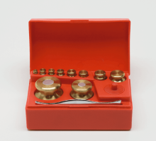 Utezi od 1 g do 200 g, 10 komada, u koferu